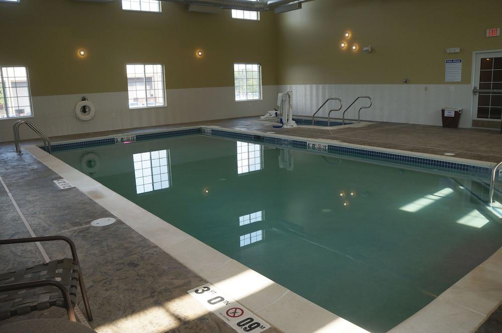 Candlewood Harrisburg-hershey By Ihg Hotel