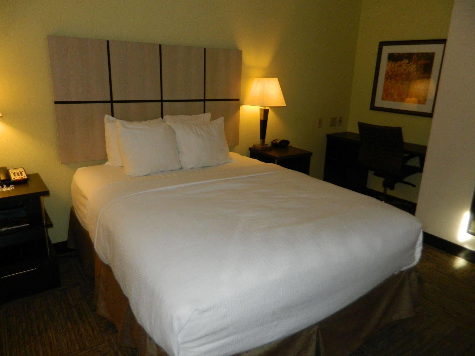 Candlewood Harrisburg-hershey By Ihg Hotel 2*